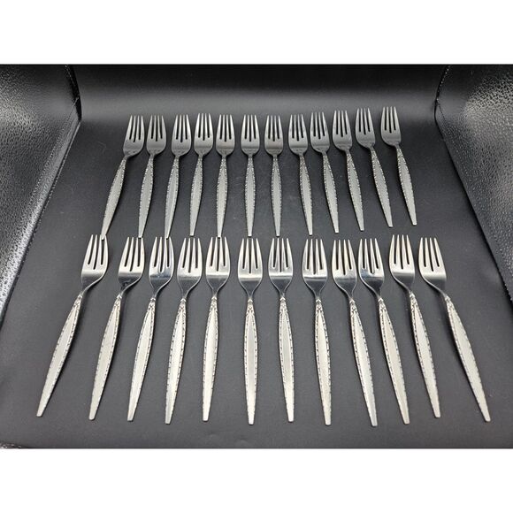 VTG MCM Oneida Community Venetia Stainless Steel Flatware 71 piece lot - Picture 2 of 7